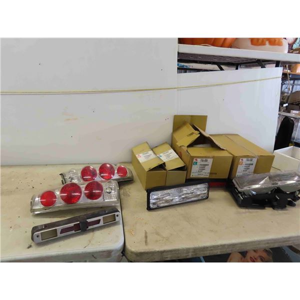 Chevy/GMC New Front Headlights (Right and Left) , New Turn 