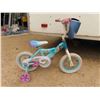 Image 2 : Girls Frozen Bicycle with Training Wheels 12'' , 3 Wheeled Scooter 