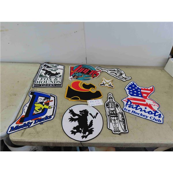 10 Assorted Large Crests 