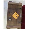 Image 6 : Vintage Wood Ammo Box 20 1/2'' x 11'' x 6'' with Hinged Lid