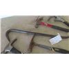 Image 4 : Framing Hammer , Roofing Hammer , Wrecking Bar
