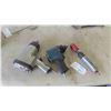 Image 1 : 3 Air Tools: Powerfist 3/4'' Impact, Propoint 1/2'' Impact, 