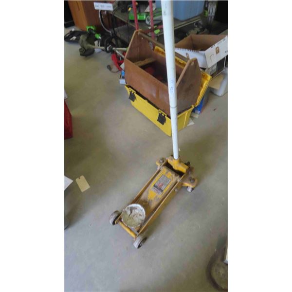 Wilmar 2 1/4 Ton Floor Jack