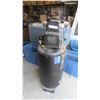 Image 2 : Mastercraft Portable Air Compressor 2HP 28 Gallon Tank 