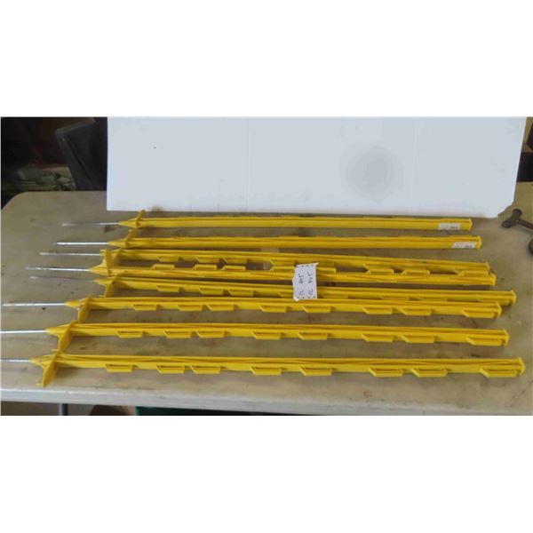 8 Electric Fence Posts