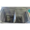 Image 6 : Rolling Covered Cart 34'' x 40'' x 20'' 
