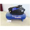 Image 1 : Campbell Housfeld 3 Gallon Compressor