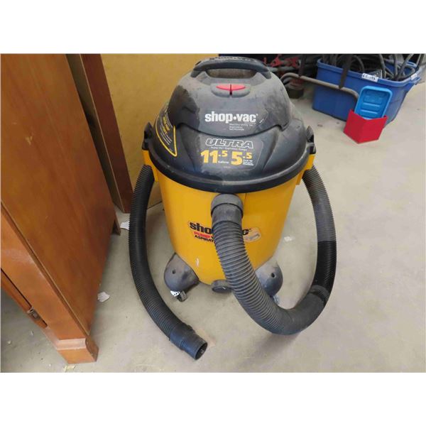Shop Vac 11.5 Gallons with Hose and Attachments