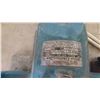 Image 3 : Skil Orbital Power Sander with Sanding Paper, Makita Skil Saw