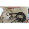 Image 2 : Submergable Pump, Fire Extinguisher, Air Conditioner Gauges/Hoses