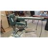 Image 2 : Black and Decker/Dewalt Radial Arm Saw