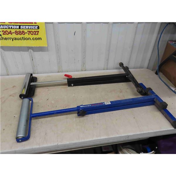 2 Sets of Rollers