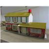Image 9 : Vintage Metal Doll House by Wolverine Toys