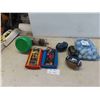 Image 1 : 48 Recycled Golf Balls, 3 Mini Winnipeg Bombers Footballs, 2 Pencil 