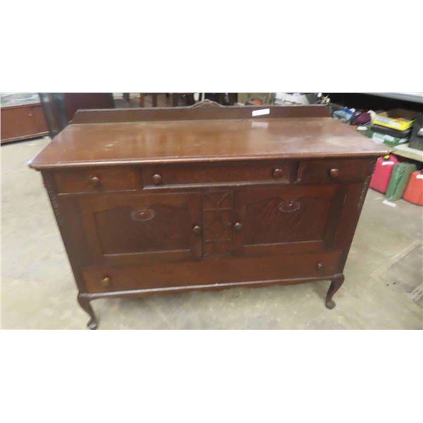Oak Buffet 41'' x 56'' x 22''