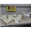 Image 1 : 9 Metal Heart Shaped Wall Pockets & Hangers & 2 Pottery Water