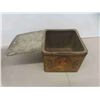 Image 8 : (3) Vintage Toasters, Hinged Tea Tin