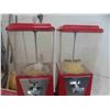 Image 4 : Double Gum Ball Machine w/ Key