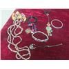 Image 4 : Fashion Jewelery: Necklaces, Bracelets, Some Vintage