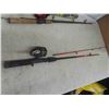 Image 2 : 2 Rods/3 Reels, 2 Brand New Walleye Fishing Kits