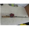 Image 4 : 2 Rods/3 Reels, 2 Brand New Walleye Fishing Kits