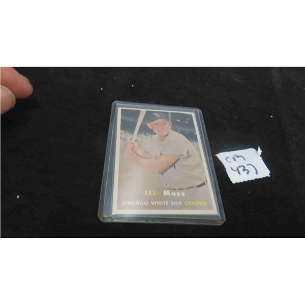 1957 Les Moss baseball Card