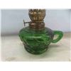 Image 5 : 11 Mini Oil Lamps Clear & Green Glass