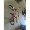 Image 6 : Vintage Kids Bike with Banana Seat and High Rise Handle Bars 