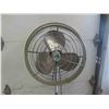 Image 2 : Vintage Stand Up Electrohome Industrial Fan 54 1/2'' Tall 