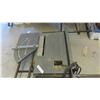 Image 2 : Table Saw with Accessories in Box