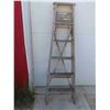 Image 4 : (2) 6' Step Ladders with Paint Trays - 1 Wood , 1 Aluminum 