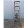 Image 7 : (2) 6' Step Ladders with Paint Trays - 1 Wood , 1 Aluminum 