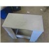 Image 4 : Wood Work Bench/Stool with Storage 3 Heated Rubber Pails 