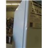 Image 8 : Hamilton Beach Mini Fridge with 2 Shelves -Works