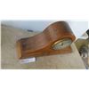 Image 3 : Oak Mantle Clock USA Mfg.