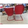 Image 2 : 2 Vintage Metal Yard Chairs with Table