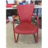 Image 6 : 2 Vintage Metal Yard Chairs with Table