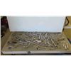 Image 1 : 75 Standard and Metric Wrenches