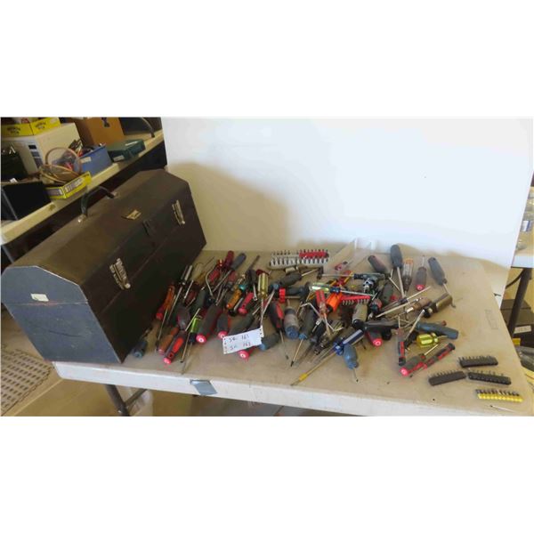 Quantity of Screwdrivers & a Metal Tool Box