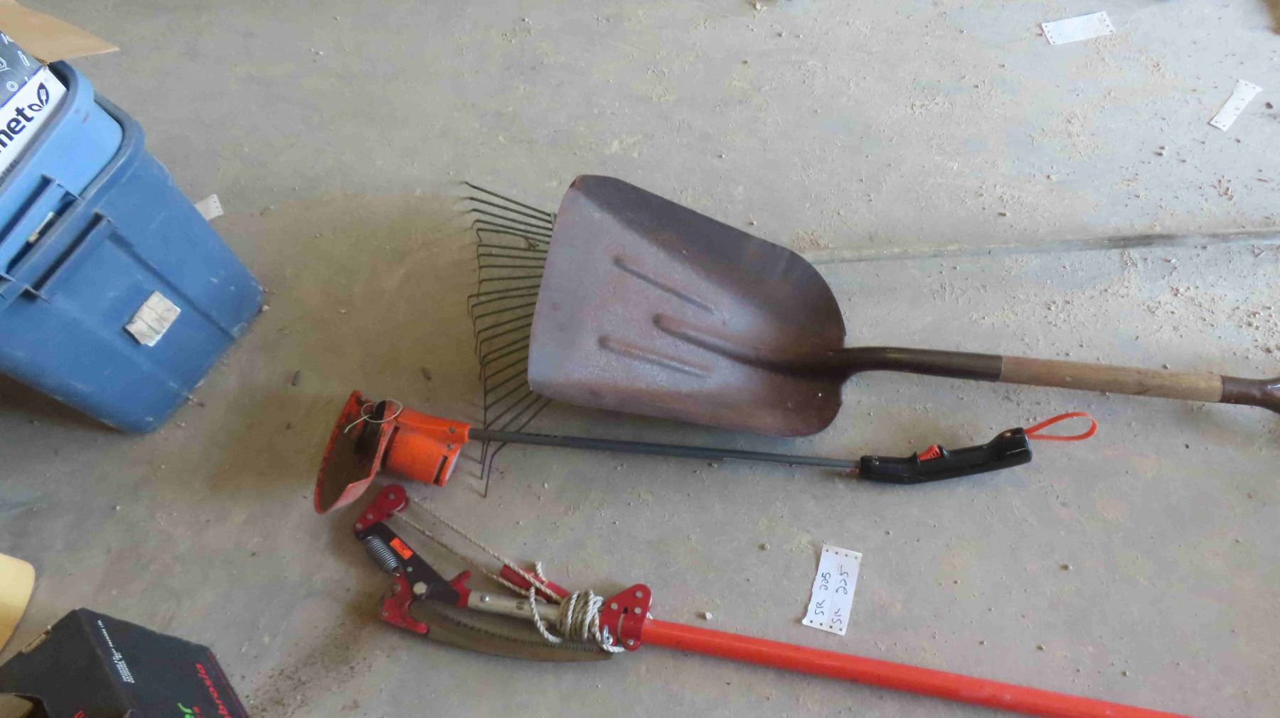 Tree Branch Cutter, Shovel, Rake