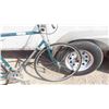 Image 2 : Kuwahara Classic Variable Speed Pedal Bike 27'' Tires