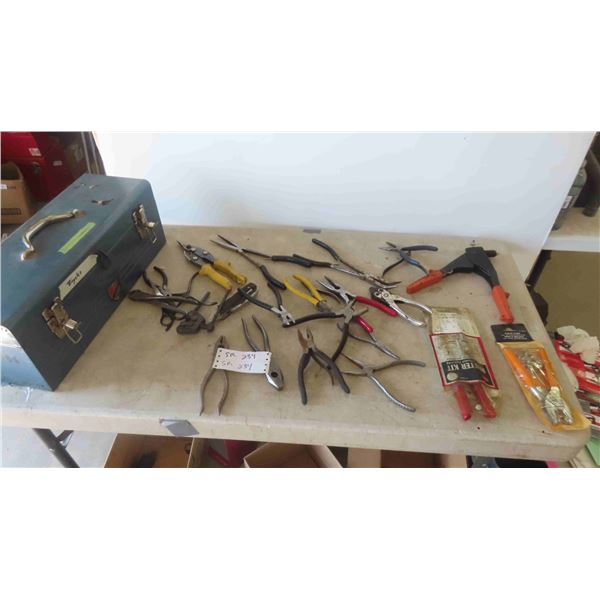 Pop Riviter, Cutters , Tin Snips , Metal Tool Box