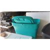 Image 3 : 6 Storage Tubs