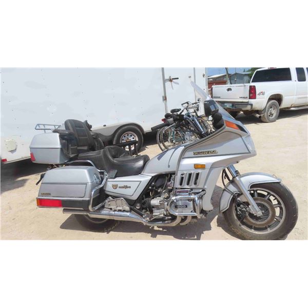 1985 Honda Gold Wing 1200 Interstate Bike,  Not Running -  Has TOD 