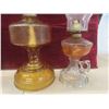 Image 3 : 5 Oil Lamps 2 With Colored Bases