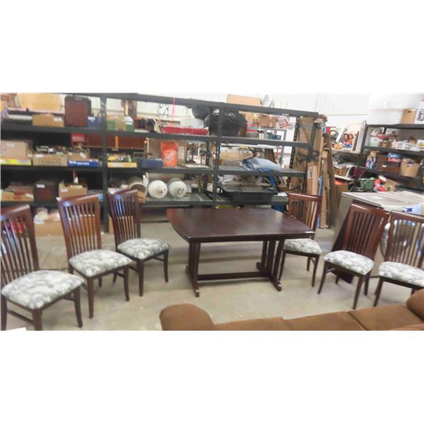 Dining Room Table 30'' x 40'' x 58'' , 18'' Leaf & 6 Chairs