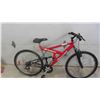 Image 1 : Mt Robson Arashi Multi Speed Pedal Bike 26'' Tires