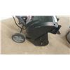 Image 4 : Yardworks 9 Amp Electric Snow Thrower 
