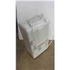 Image 3 : Lancaster Dehumidifier 