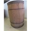 Image 8 : Wicker Basket , Barrel